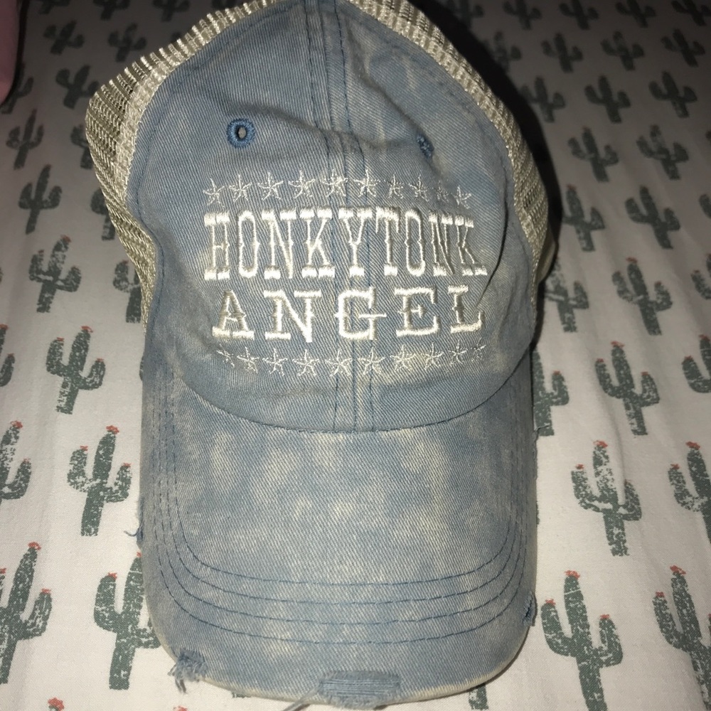 Junk gypsy trucker hat
